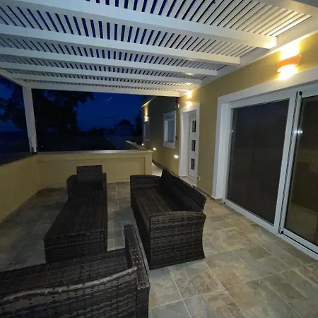 The View No2 'the Emmanuel' Appartement *