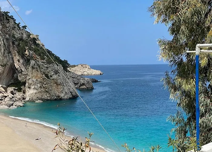 The View No2 'the Emmanuel' Kyra Panagia